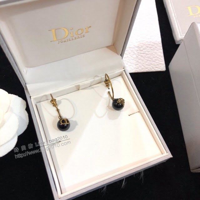 Dior飾品 迪奧經典熱銷款星星CD耳釘  zgd1037